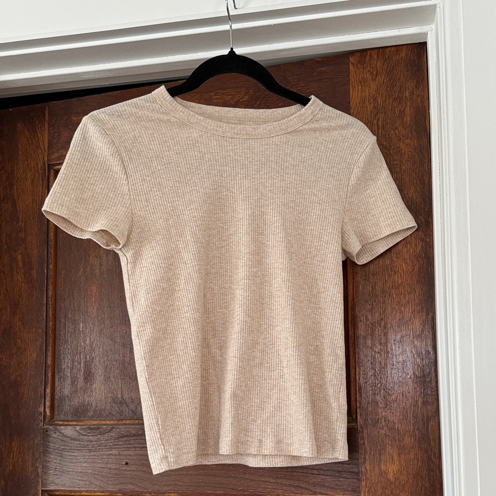 American Eagle Outfitters Ribbed Baby Tee